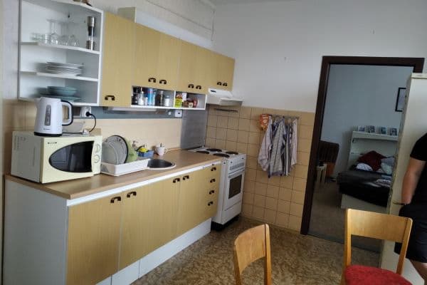 3 bedroom flat to rent, 78 m², J. Bendy, České Budějovice, Jihočeský Region 3 bedroom flat to rent, 78 m², J. Bendy, České Budějovice, Jihočeský Region