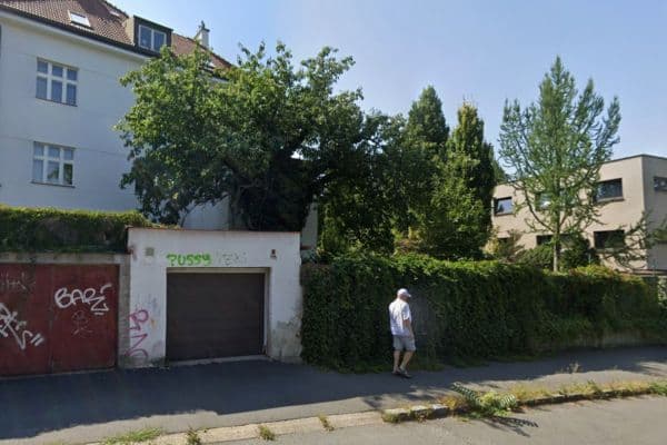 garage to rent, 16 m², Gončarenkova, Praha garage to rent, 16 m², Gončarenkova, Praha