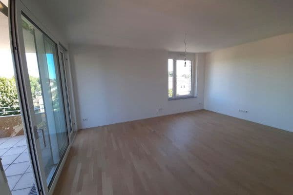 3 bedroom flat to rent, 85 m², Stuttgart, Baden-Württemberg 3 bedroom flat to rent, 85 m², Stuttgart, Baden-Württemberg