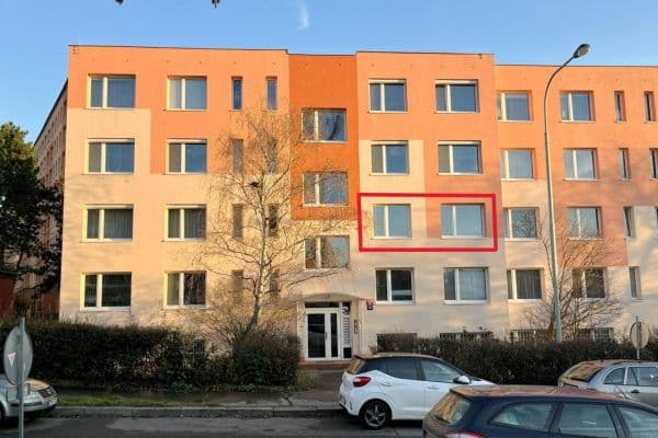 3 bedroom with open-plan kitchen flat to rent, 94 m², Hausmannova, Praha 12 3 bedroom with open-plan kitchen flat to rent, 94 m², Hausmannova, Praha 12