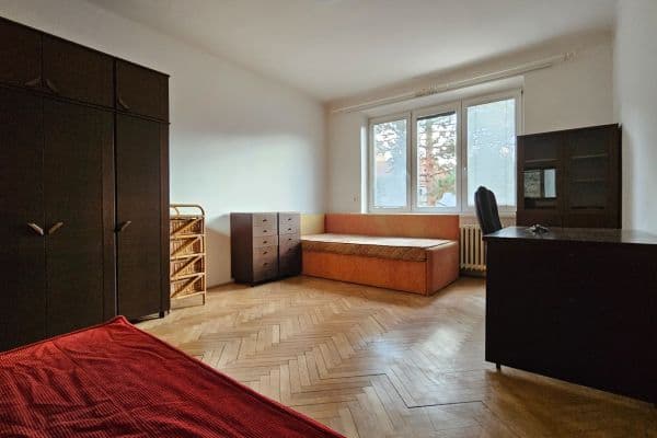 Studio flat for sale, 28 m², Jeremenkova, Praha Studio flat for sale, 28 m², Jeremenkova, Praha