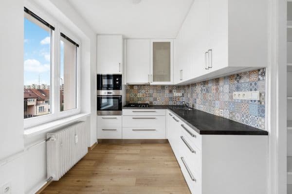 2 bedroom with open-plan kitchen flat to rent, 62 m², Ramešova, Brno 2 bedroom with open-plan kitchen flat to rent, 62 m², Ramešova, Brno