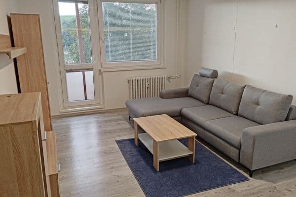 Studio flat to rent, 31 m², Družstevní, Zlín Studio flat to rent, 31 m², Družstevní, Zlín