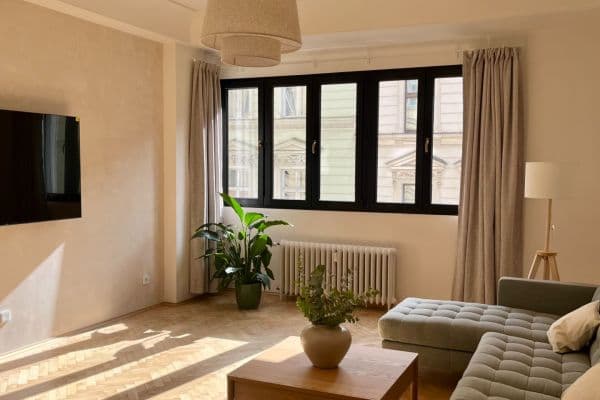 4 bedroom with open-plan kitchen flat to rent, 110 m², Hálkova, Praha 4 bedroom with open-plan kitchen flat to rent, 110 m², Hálkova, Praha