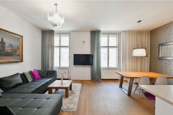 2 bedroom with open-plan kitchen flat to rent, 96 m², Staropramenná, Praha 2 bedroom with open-plan kitchen flat to rent, 96 m², Staropramenná, Praha