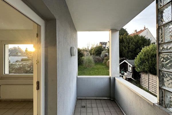 2 bedroom with open-plan kitchen flat to rent, 87 m², Essen, North Rhine-Westphalia 2 bedroom with open-plan kitchen flat to rent, 87 m², Essen, North Rhine-Westphalia