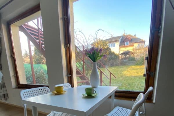 3 bedroom flat to rent, 123 m², Na Vysočanských vinicích, Praha 3 bedroom flat to rent, 123 m², Na Vysočanských vinicích, Praha