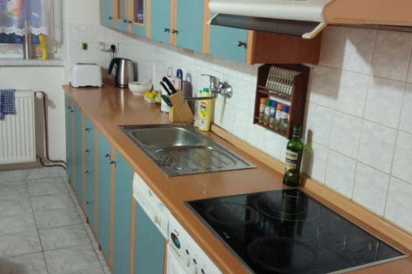 3 bedroom flat to rent, 76 m², Luční, Ostrov 3 bedroom flat to rent, 76 m², Luční, Ostrov