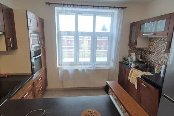 1 bedroom with open-plan kitchen flat to rent, 60 m², Škroupova, Chrudim, Pardubický Region 1 bedroom with open-plan kitchen flat to rent, 60 m², Škroupova, Chrudim, Pardubický Region