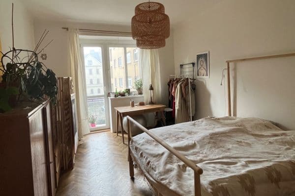 1 bedroom with open-plan kitchen flat to rent, 51 m², Dvorecké náměstí, Praha 1 bedroom with open-plan kitchen flat to rent, 51 m², Dvorecké náměstí, Praha