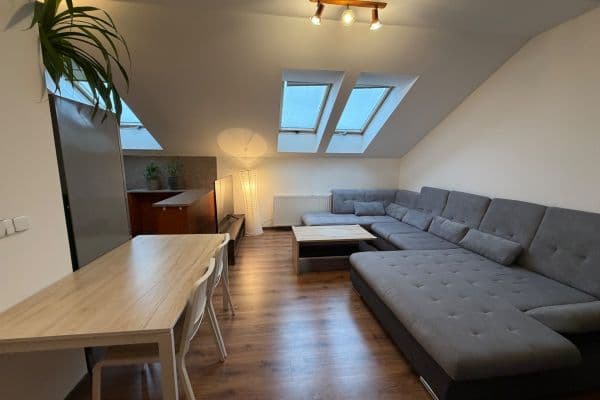 1 bedroom with open-plan kitchen flat for sale, 64 m², sídliště Nádražní, Slavkov u Brna 1 bedroom with open-plan kitchen flat for sale, 64 m², sídliště Nádražní, Slavkov u Brna