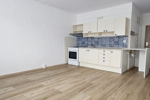 1 bedroom with open-plan kitchen flat to rent, 37 m², Jeronýmova, Jablonec nad Nisou 1 bedroom with open-plan kitchen flat to rent, 37 m², Jeronýmova, Jablonec nad Nisou