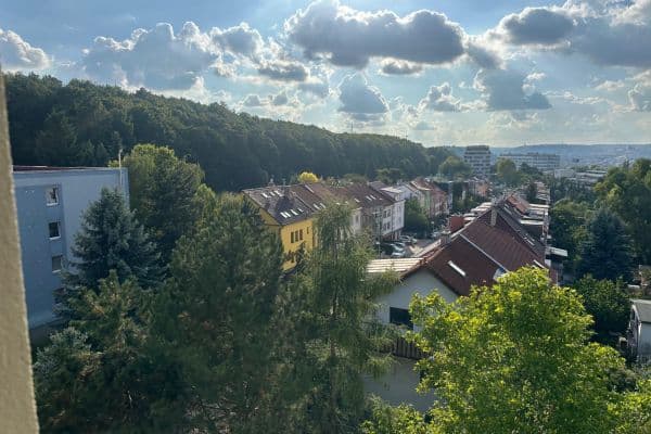 3 bedroom flat to rent, 87 m², Odlehlá, Praha 3 bedroom flat to rent, 87 m², Odlehlá, Praha