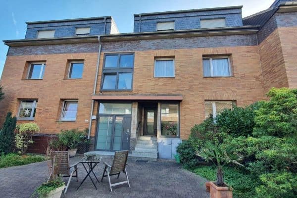 2 bedroom with open-plan kitchen flat to rent, 82 m², Duisburg 2 bedroom with open-plan kitchen flat to rent, 82 m², Duisburg