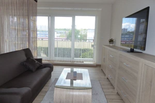 Studio flat to rent, 46 m², Na Harfě, Prague, Prague Studio flat to rent, 46 m², Na Harfě, Prague, Prague