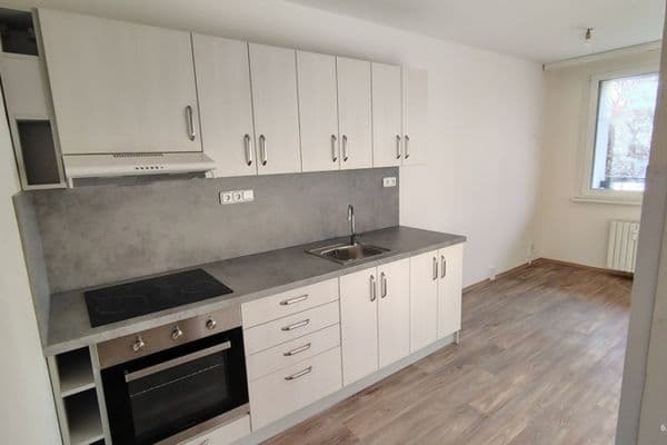 4 bedroom flat to rent, 100 m², Benešova, Kutná Hora 4 bedroom flat to rent, 100 m², Benešova, Kutná Hora