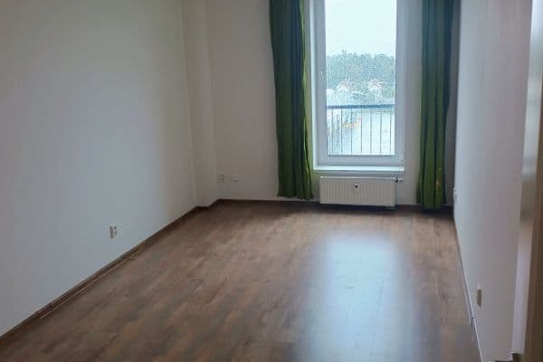 1 bedroom with open-plan kitchen flat for sale, 54 m², Pod Bohdalcem I, Praha 1 bedroom with open-plan kitchen flat for sale, 54 m², Pod Bohdalcem I, Praha