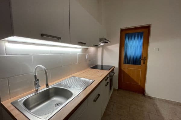 3 bedroom flat to rent, 110 m², Riegrova, Plzeň, Plzeňský Region 3 bedroom flat to rent, 110 m², Riegrova, Plzeň, Plzeňský Region