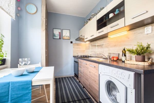 2 bedroom flat to rent, 55 m², třída SNP, Hradec Králové 2 bedroom flat to rent, 55 m², třída SNP, Hradec Králové