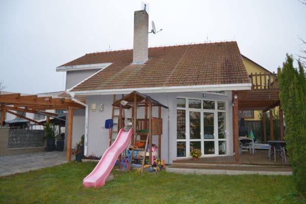 house for sale, 118 m², Za Ovčínem, Praha house for sale, 118 m², Za Ovčínem, Praha