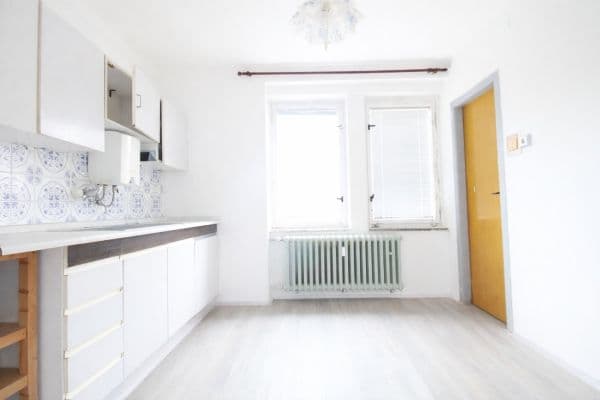 2 bedroom flat to rent, 54 m², Na Magistrále, Kolín, Středočeský Region 2 bedroom flat to rent, 54 m², Na Magistrále, Kolín, Středočeský Region