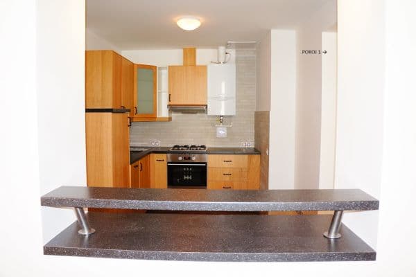 3 bedroom flat to rent, 80 m², Karlovo náměstí, Praha 3 bedroom flat to rent, 80 m², Karlovo náměstí, Praha