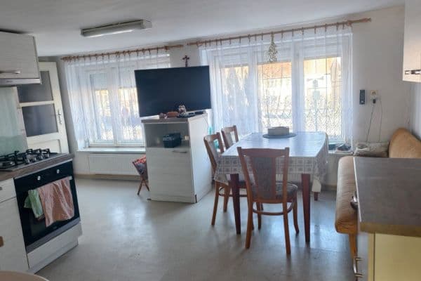 2 bedroom with open-plan kitchen flat to rent, 120 m², Dětkovice 2 bedroom with open-plan kitchen flat to rent, 120 m², Dětkovice