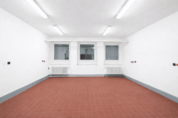 non-residential property to rent, 36 m², Podnikatelská, Praha non-residential property to rent, 36 m², Podnikatelská, Praha