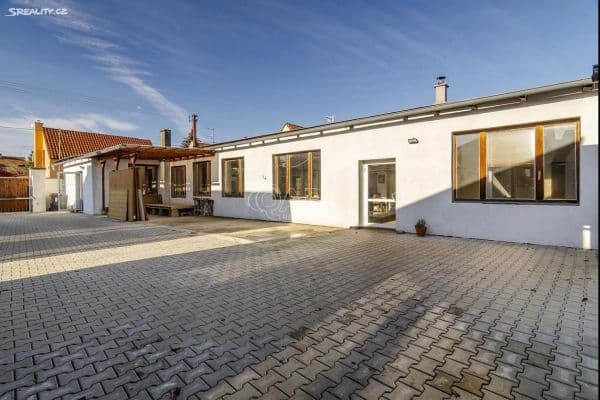 non-residential property to rent, 200 m², B. Němcové, Veltrusy non-residential property to rent, 200 m², B. Němcové, Veltrusy