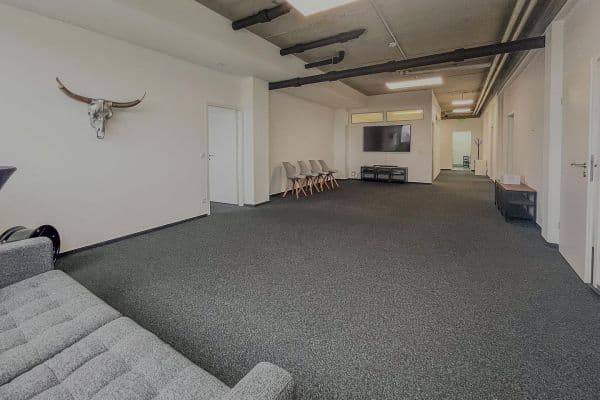 office to rent, 230 m², Porschestrasse 2, Fellbach office to rent, 230 m², Porschestrasse 2, Fellbach