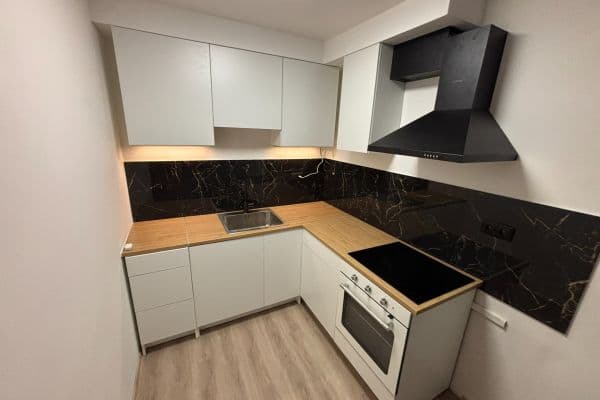 1 bedroom with open-plan kitchen flat to rent, 48 m², Příčná, Příbram, Středočeský Region 1 bedroom with open-plan kitchen flat to rent, 48 m², Příčná, Příbram, Středočeský Region