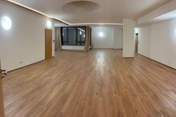 office to rent, 115 m², Pod Dvorem, Praha office to rent, 115 m², Pod Dvorem, Praha