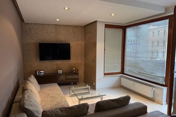 2 bedroom with open-plan kitchen flat to rent, 76 m², Pod Kavalírkou, Praha 2 bedroom with open-plan kitchen flat to rent, 76 m², Pod Kavalírkou, Praha