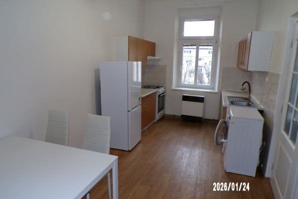 1 bedroom flat to rent, 40 m², Českomoravská, Praha 1 bedroom flat to rent, 40 m², Českomoravská, Praha