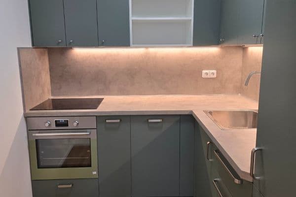 1 bedroom with open-plan kitchen flat to rent, 43 m², Ciolkovského, Praha 1 bedroom with open-plan kitchen flat to rent, 43 m², Ciolkovského, Praha