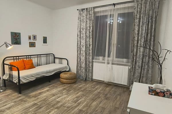 1 bedroom flat to rent, 37 m², sídliště 9. května, Nejdek 1 bedroom flat to rent, 37 m², sídliště 9. května, Nejdek