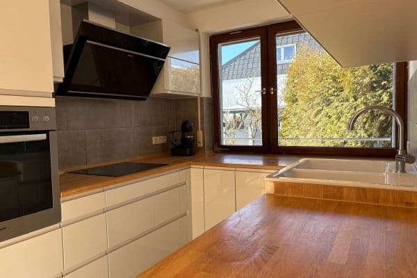 3 bedroom with open-plan kitchen flat to rent, 130 m², Gärtringen 3 bedroom with open-plan kitchen flat to rent, 130 m², Gärtringen
