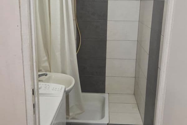 Studio flat to rent, 30 m², Hekrova, Praha Studio flat to rent, 30 m², Hekrova, Praha