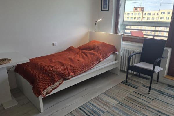 Studio flat to rent, 31 m², Černého, Praha Studio flat to rent, 31 m², Černého, Praha