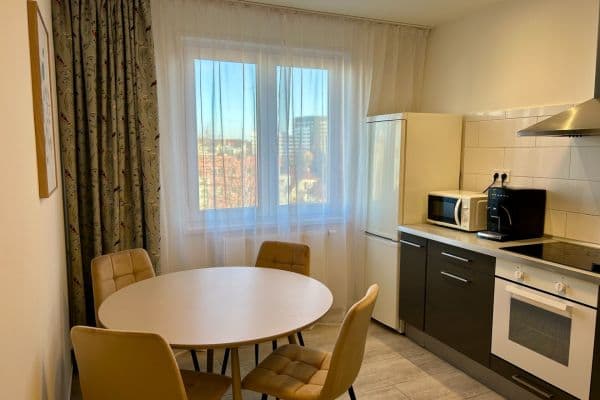 2 bedroom flat to rent, 66 m², Žinkovská, Praha 2 bedroom flat to rent, 66 m², Žinkovská, Praha