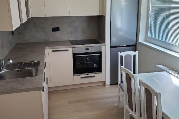 2 bedroom flat to rent, 56 m², Družstevní, Luhačovice 2 bedroom flat to rent, 56 m², Družstevní, Luhačovice