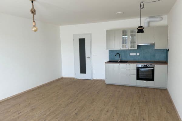 Studio flat to rent, 40 m², Chelčického, České Budějovice Studio flat to rent, 40 m², Chelčického, České Budějovice