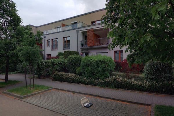 1 bedroom with open-plan kitchen flat to rent, 42 m², Neumannova, Praha 1 bedroom with open-plan kitchen flat to rent, 42 m², Neumannova, Praha