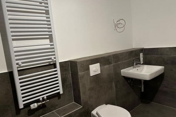 1 bedroom with open-plan kitchen flat to rent, 78 m², Essen 1 bedroom with open-plan kitchen flat to rent, 78 m², Essen