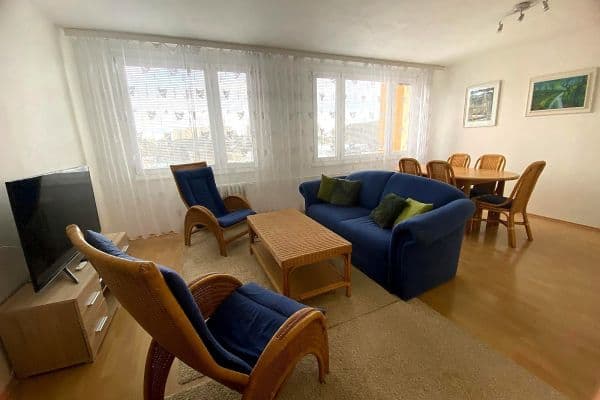 2 bedroom with open-plan kitchen flat for sale, 76 m², Golfová, Praha 2 bedroom with open-plan kitchen flat for sale, 76 m², Golfová, Praha