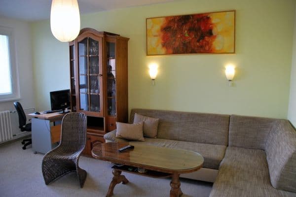 2 bedroom with open-plan kitchen flat to rent, 68 m², Cabanova, Bratislava 2 bedroom with open-plan kitchen flat to rent, 68 m², Cabanova, Bratislava