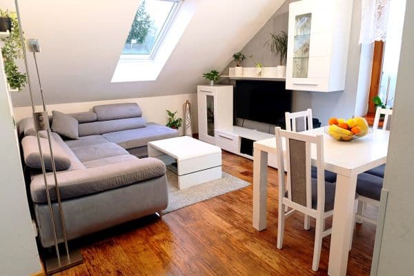 2 bedroom with open-plan kitchen flat for sale, 62 m², Horoušanská, Nehvizdy 2 bedroom with open-plan kitchen flat for sale, 62 m², Horoušanská, Nehvizdy