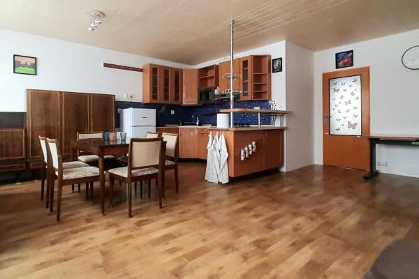 2 bedroom with open-plan kitchen flat for sale, 67 m², Třebenická, Praha 2 bedroom with open-plan kitchen flat for sale, 67 m², Třebenická, Praha