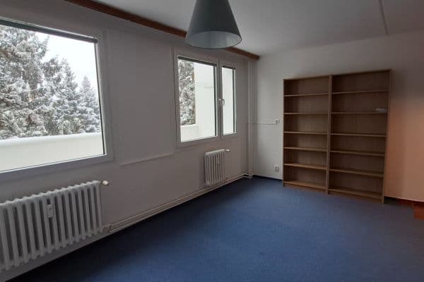 3 bedroom flat to rent, 54 m², Holandská, Kladno 3 bedroom flat to rent, 54 m², Holandská, Kladno