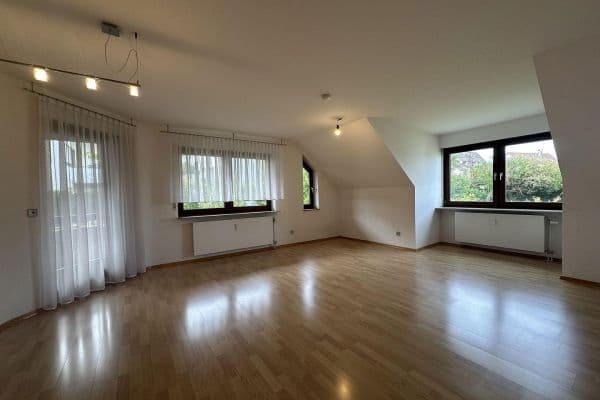 2 bedroom with open-plan kitchen flat for sale, 84 m², Weinstadt-Beutelsbach 2 bedroom with open-plan kitchen flat for sale, 84 m², Weinstadt-Beutelsbach